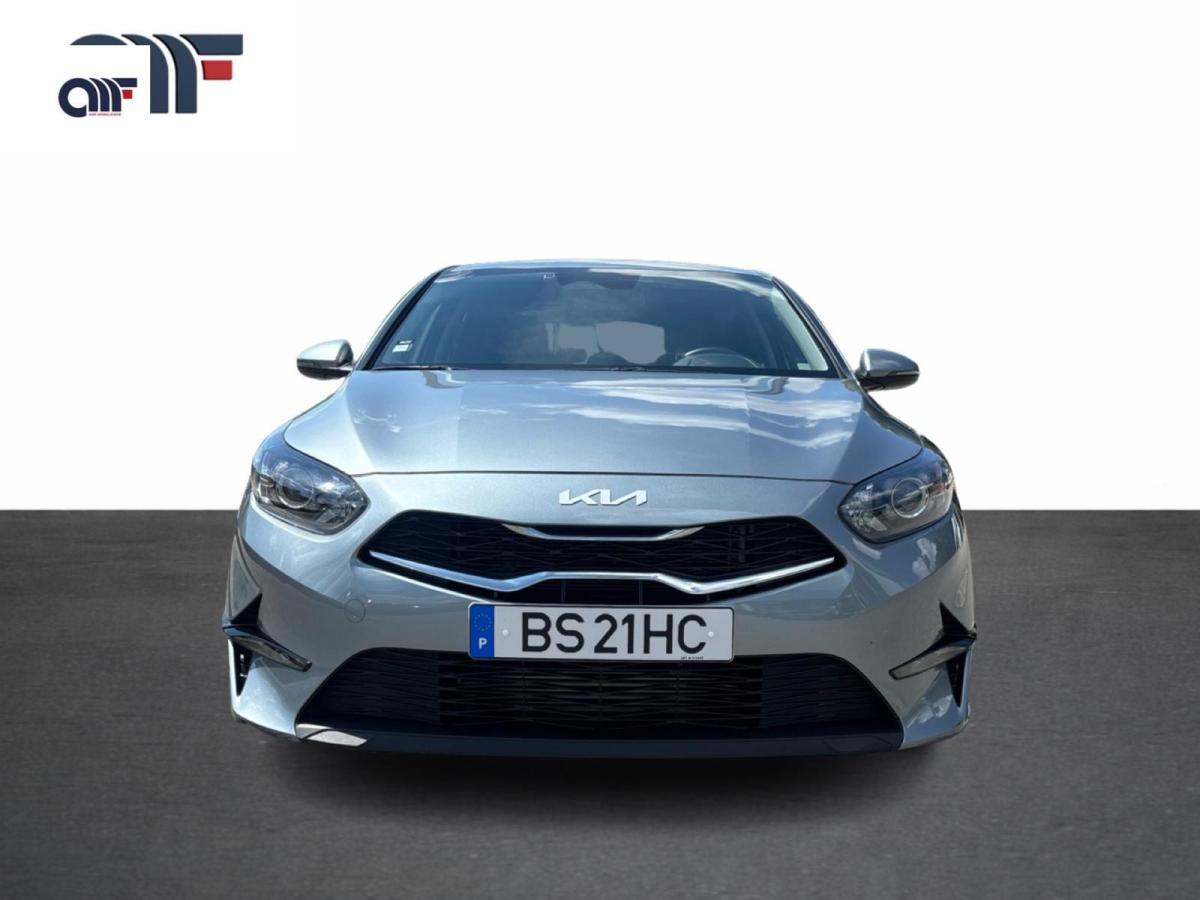 kia-ceed-2025-gasolina-998cc