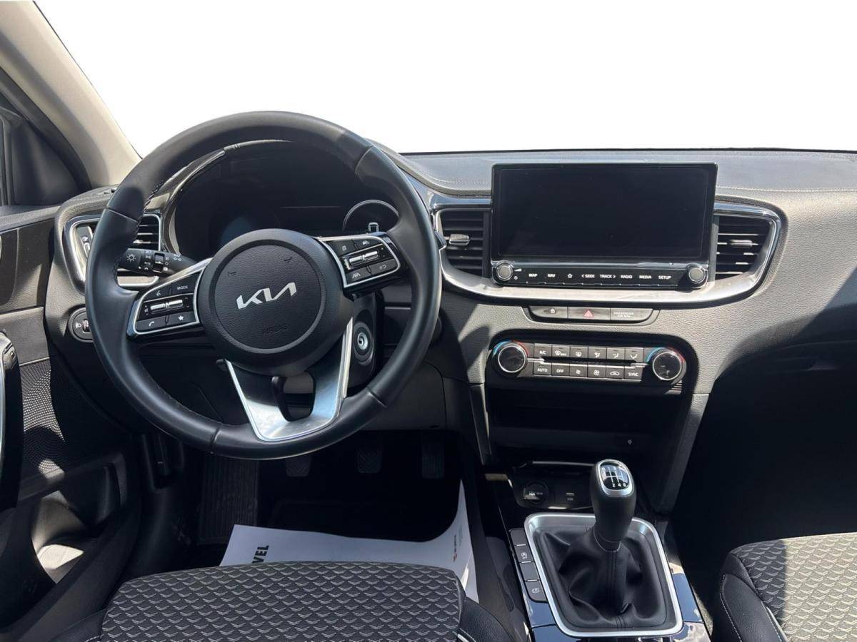 kia-ceed-2025-gasolina-998cc