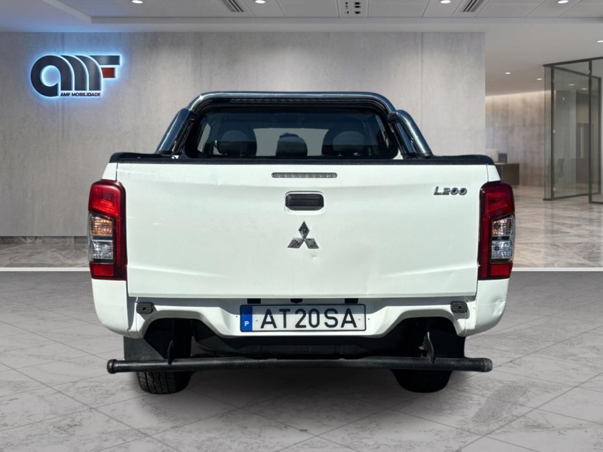 mitsubishi-l200-2022-diesel-2268cc