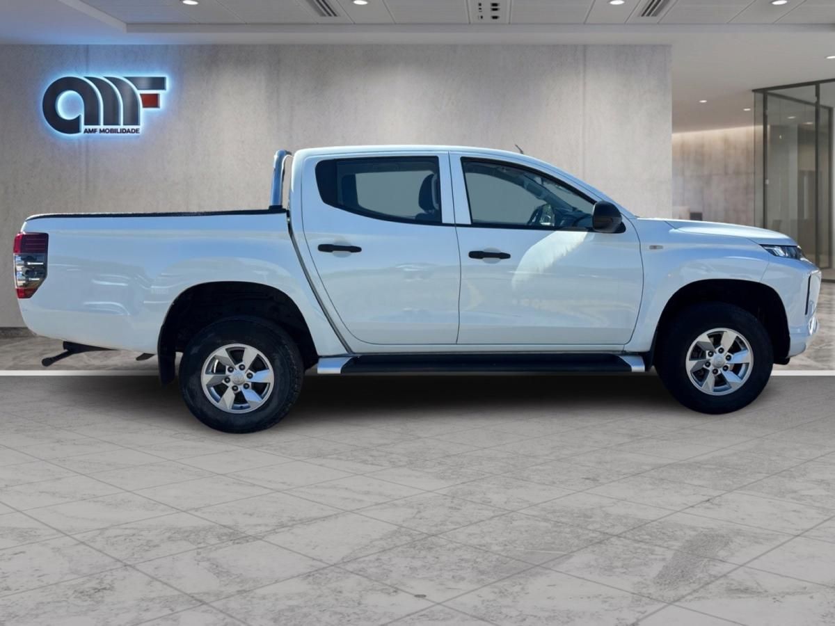 mitsubishi-l200-2022-diesel-2268cc