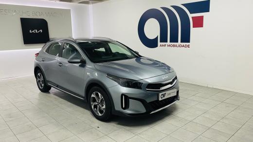 kia-xceed-2025-gasolina-998cc