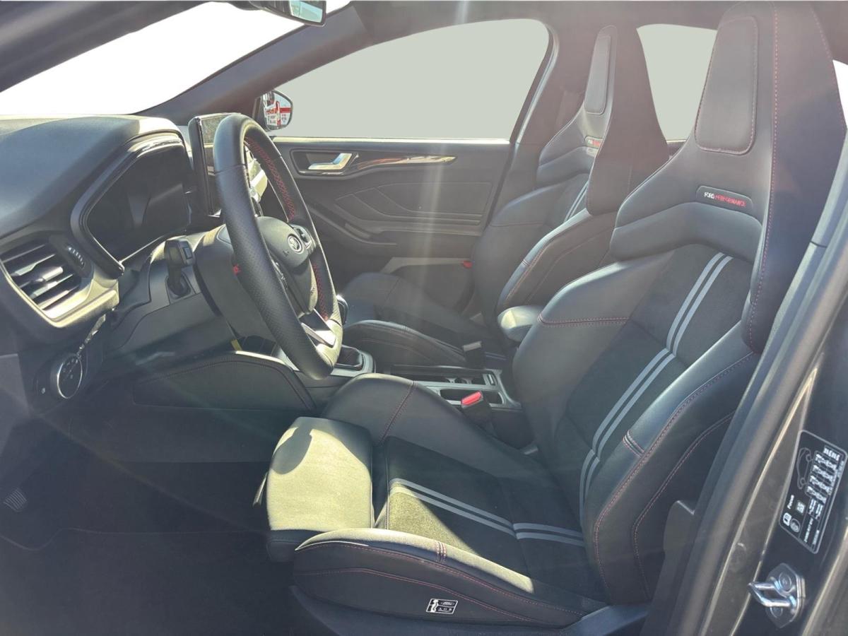 ford-focus-2025-gasolina-998cc