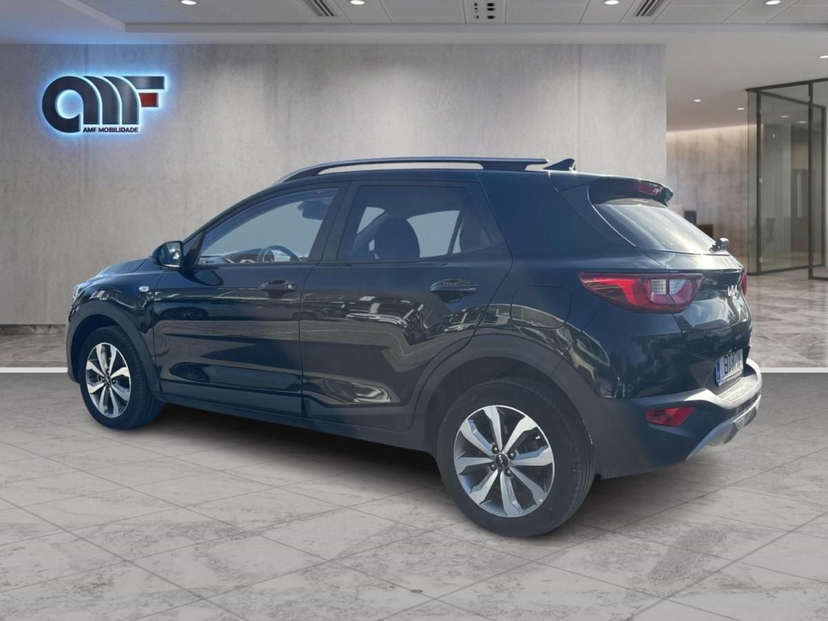kia-stonic-2025-gasolina-1197cc
