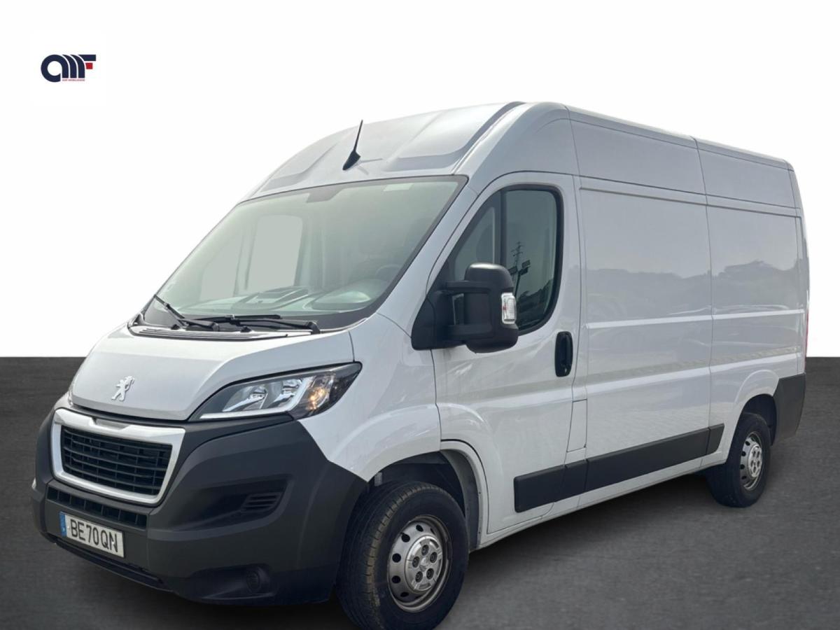 peugeot-boxer-2023-diesel-2179cc