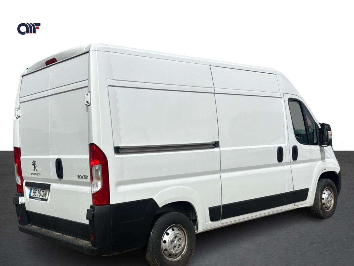peugeot-boxer-2023-diesel-2179cc