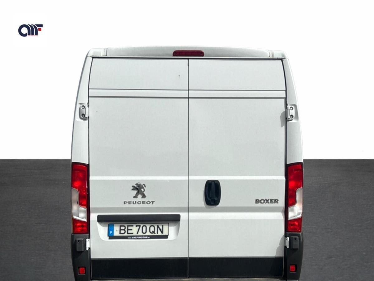 peugeot-boxer-2023-diesel-2179cc