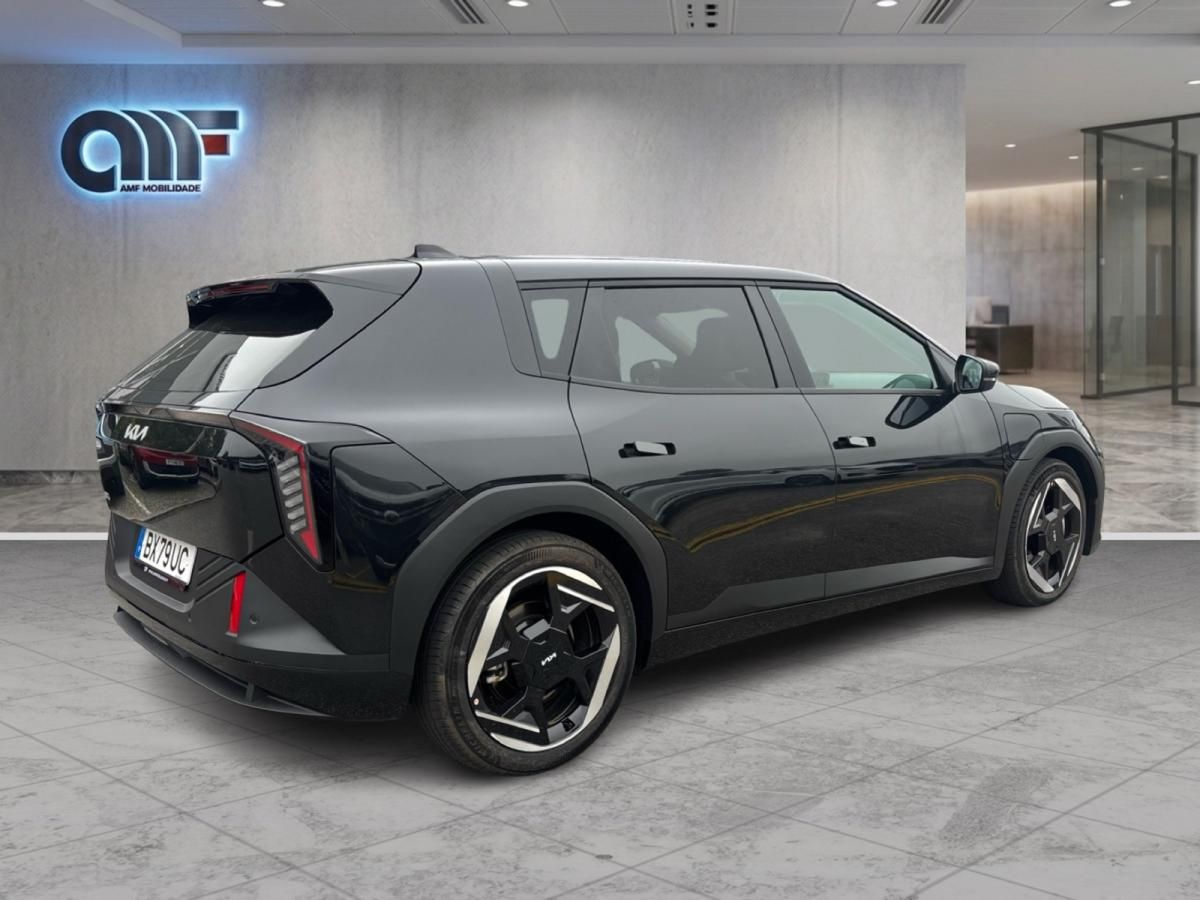 kia-ev4-2025-eletrico-500cc