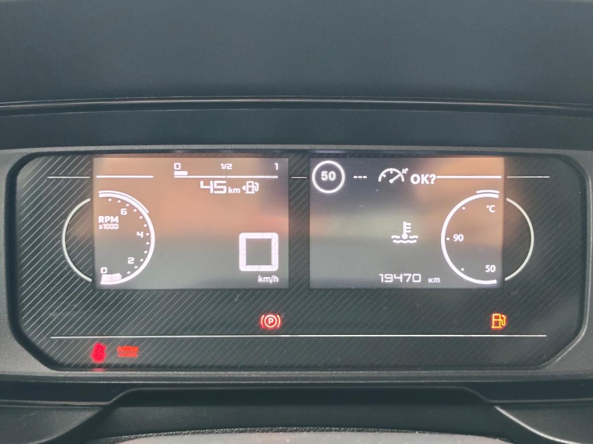 citroen-berlingo-2025-diesel-1499cc