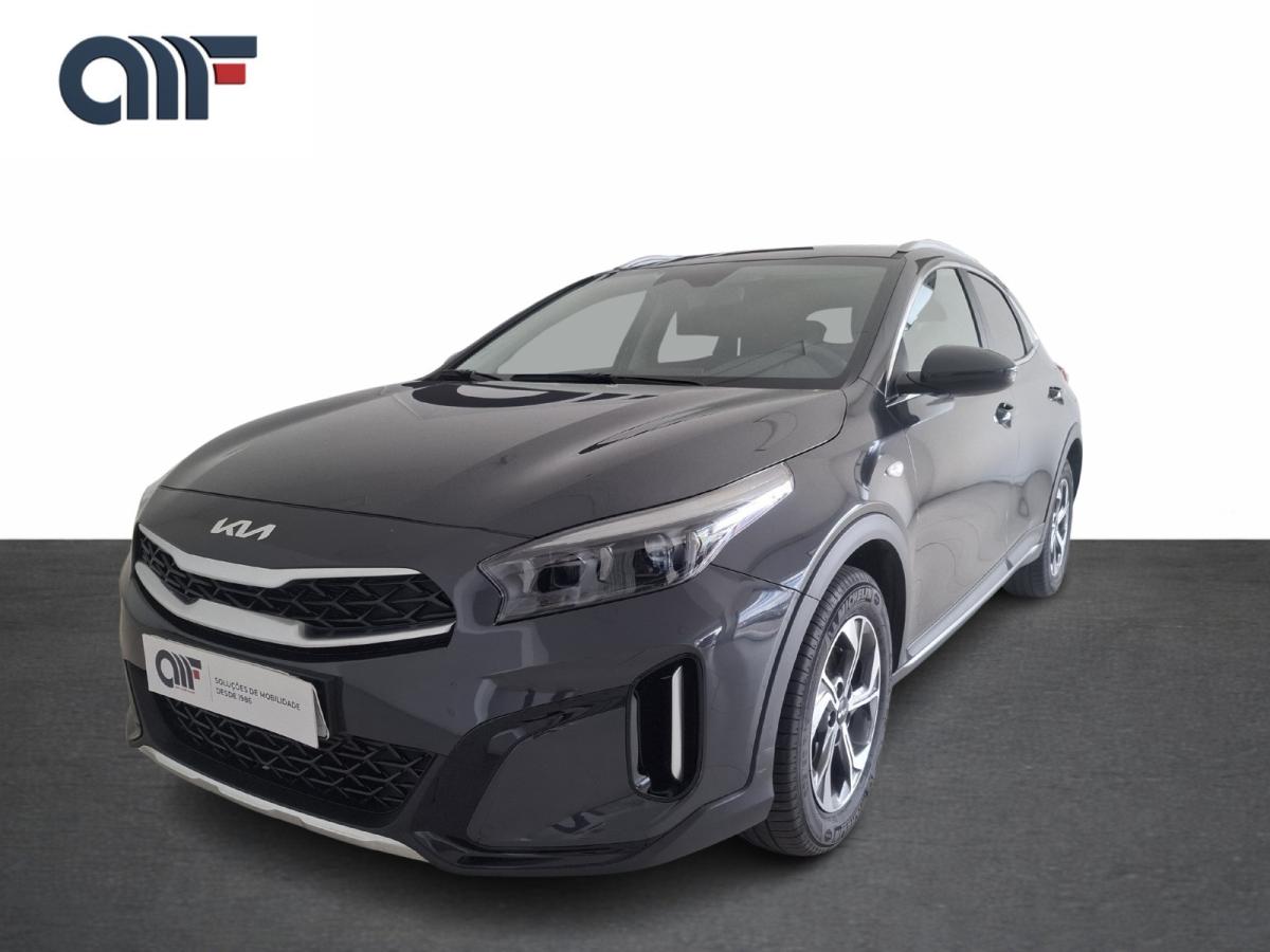 kia-xceed-2025-gasolina-998cc