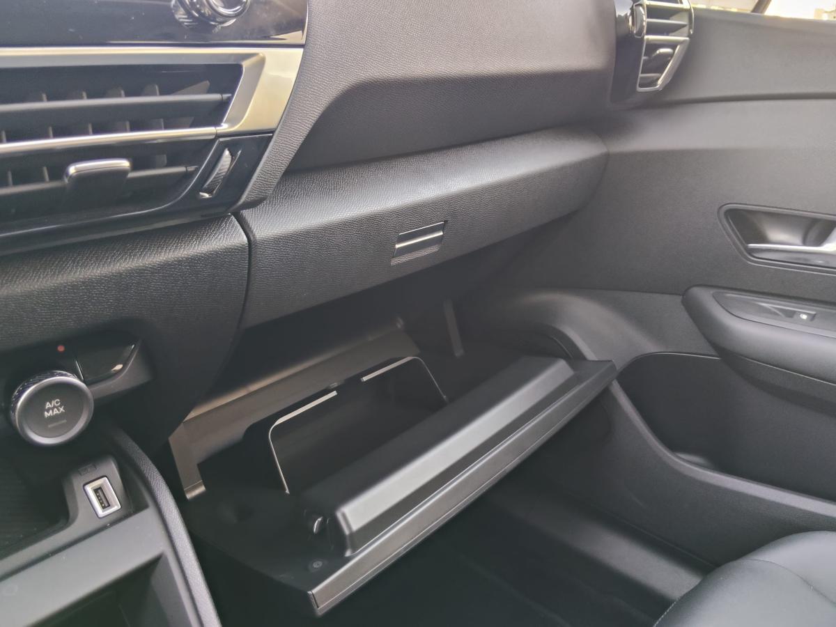 citroen-c4-2024-gasolina-1199cc