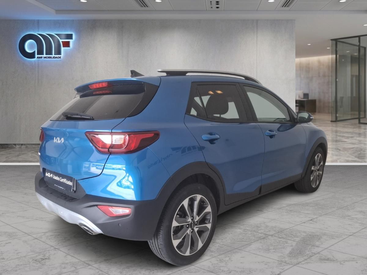 kia-stonic-2024-gasolina-998cc
