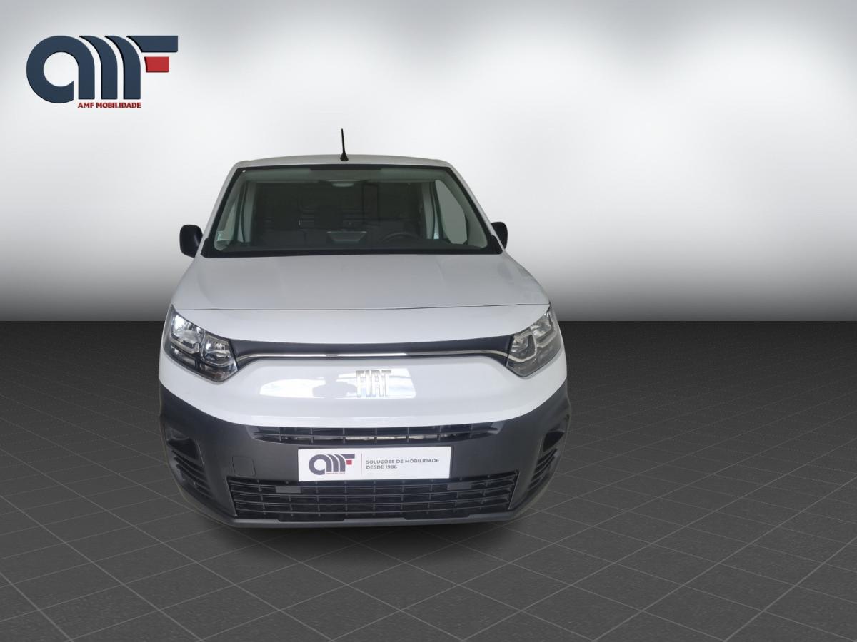 fiat-doblo-2023-diesel-1499cc