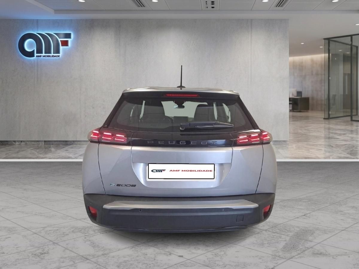 peugeot-2008-2025-eletrico-0cc