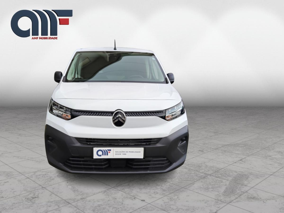 citroen-berlingo-2025-diesel-1499cc
