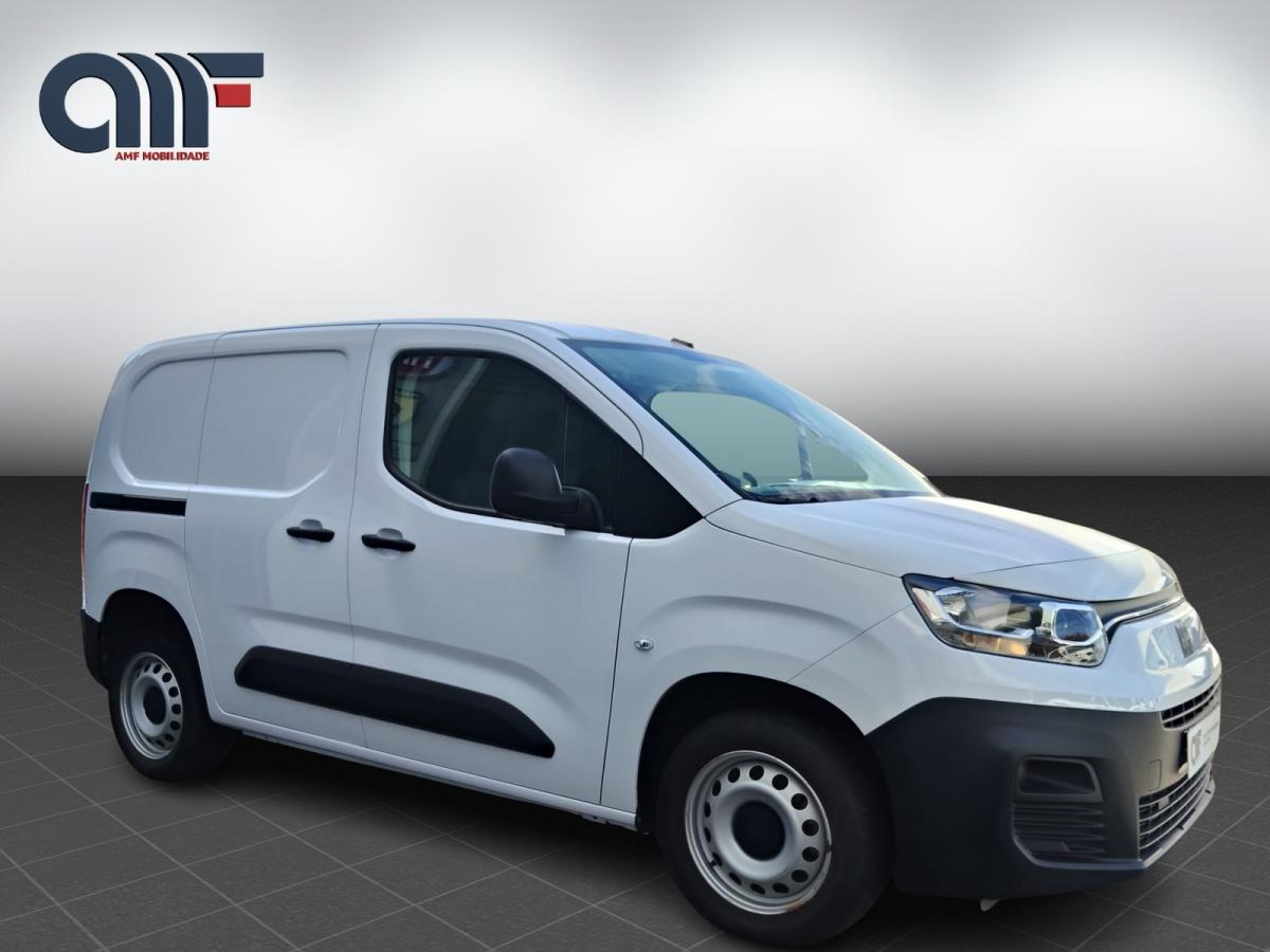fiat-doblo-2023-diesel-1499cc