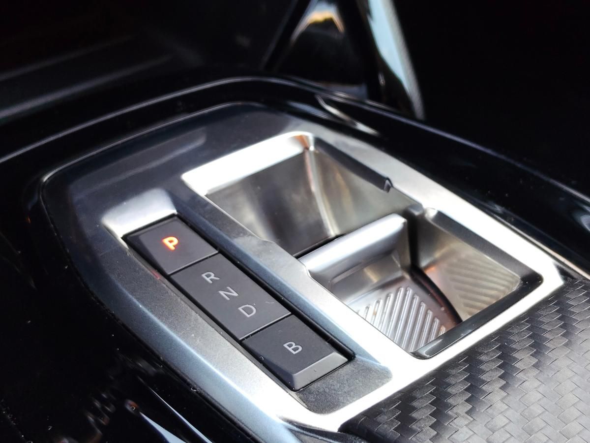 peugeot-208-2023-eletrico-0cc