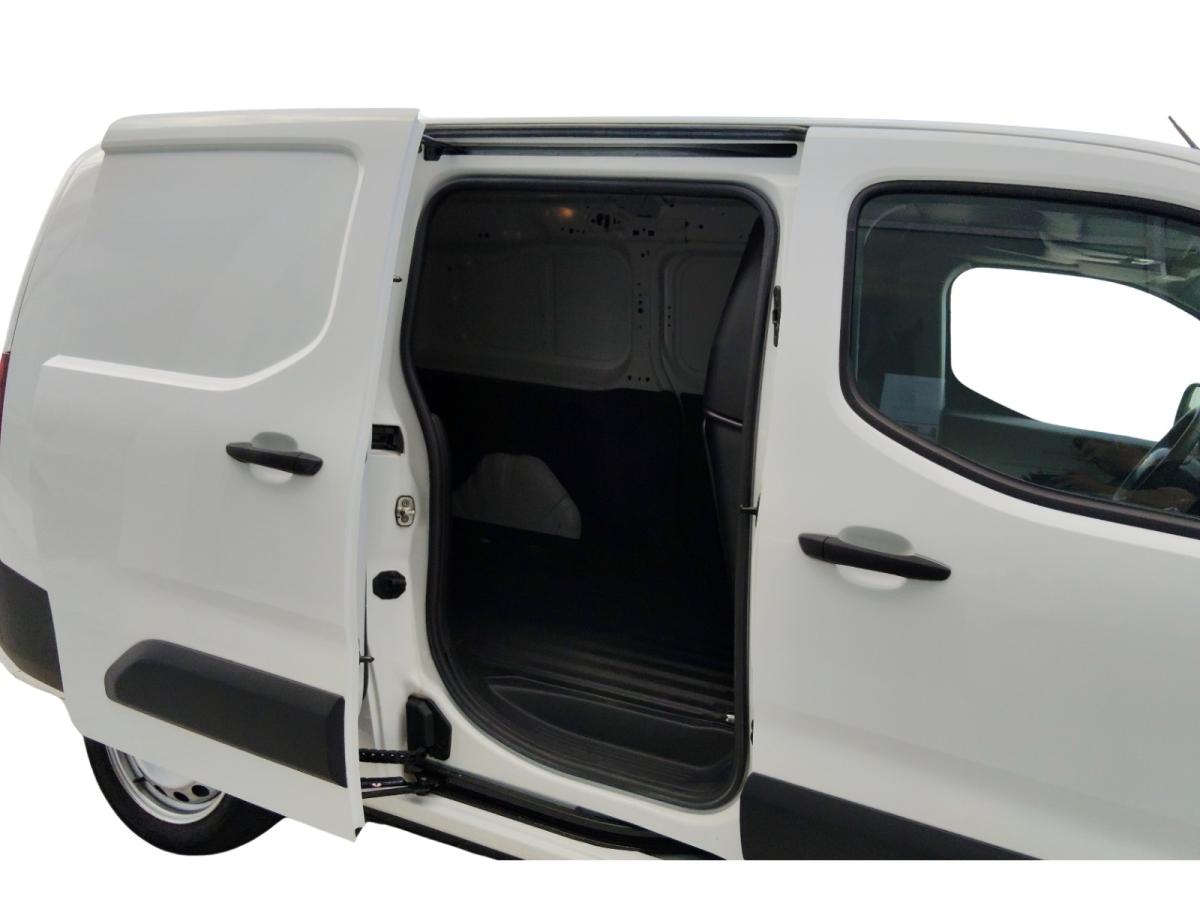citroen-berlingo-2021-diesel-1499cc