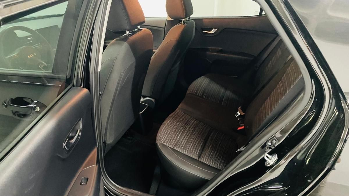 kia-stonic-2025-gasolina-998cc