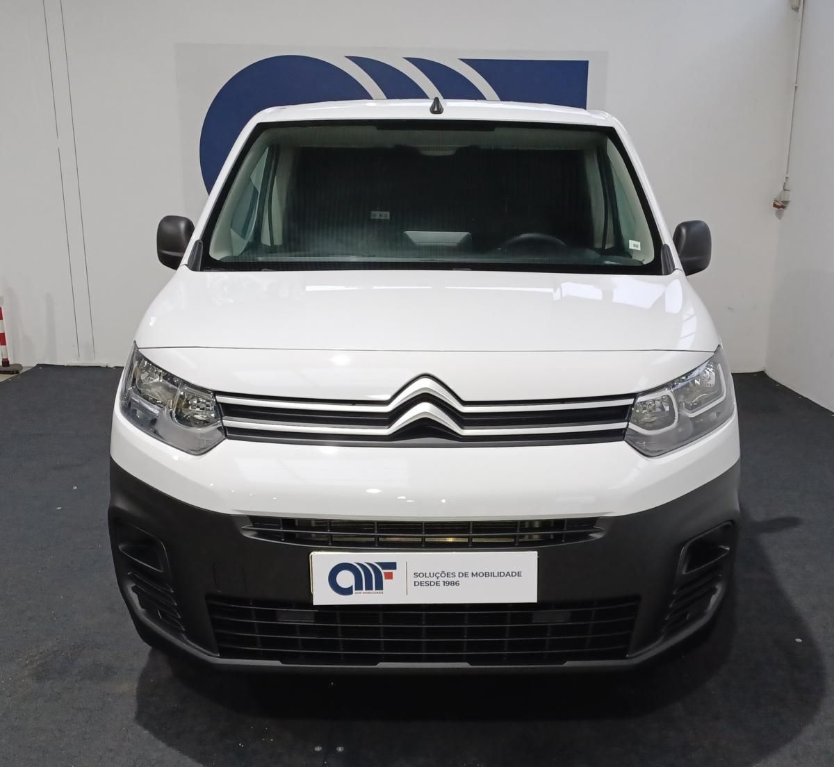 citroen-berlingo-2023-diesel-1499cc