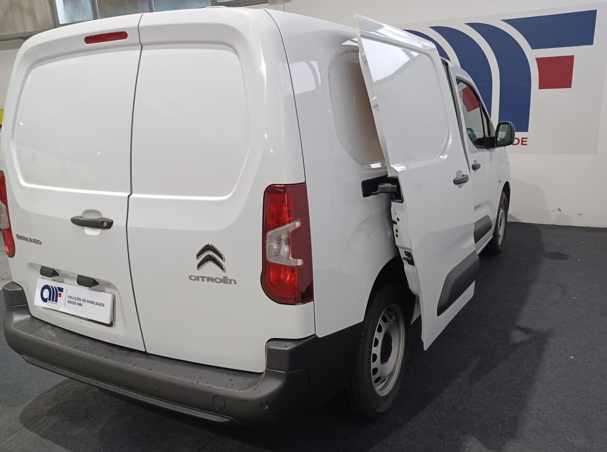 citroen-berlingo-2023-diesel-1499cc