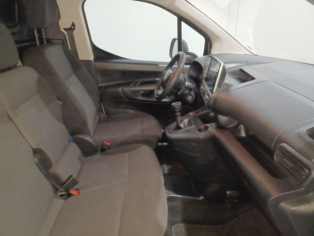 citroen-berlingo-2023-diesel-1499cc