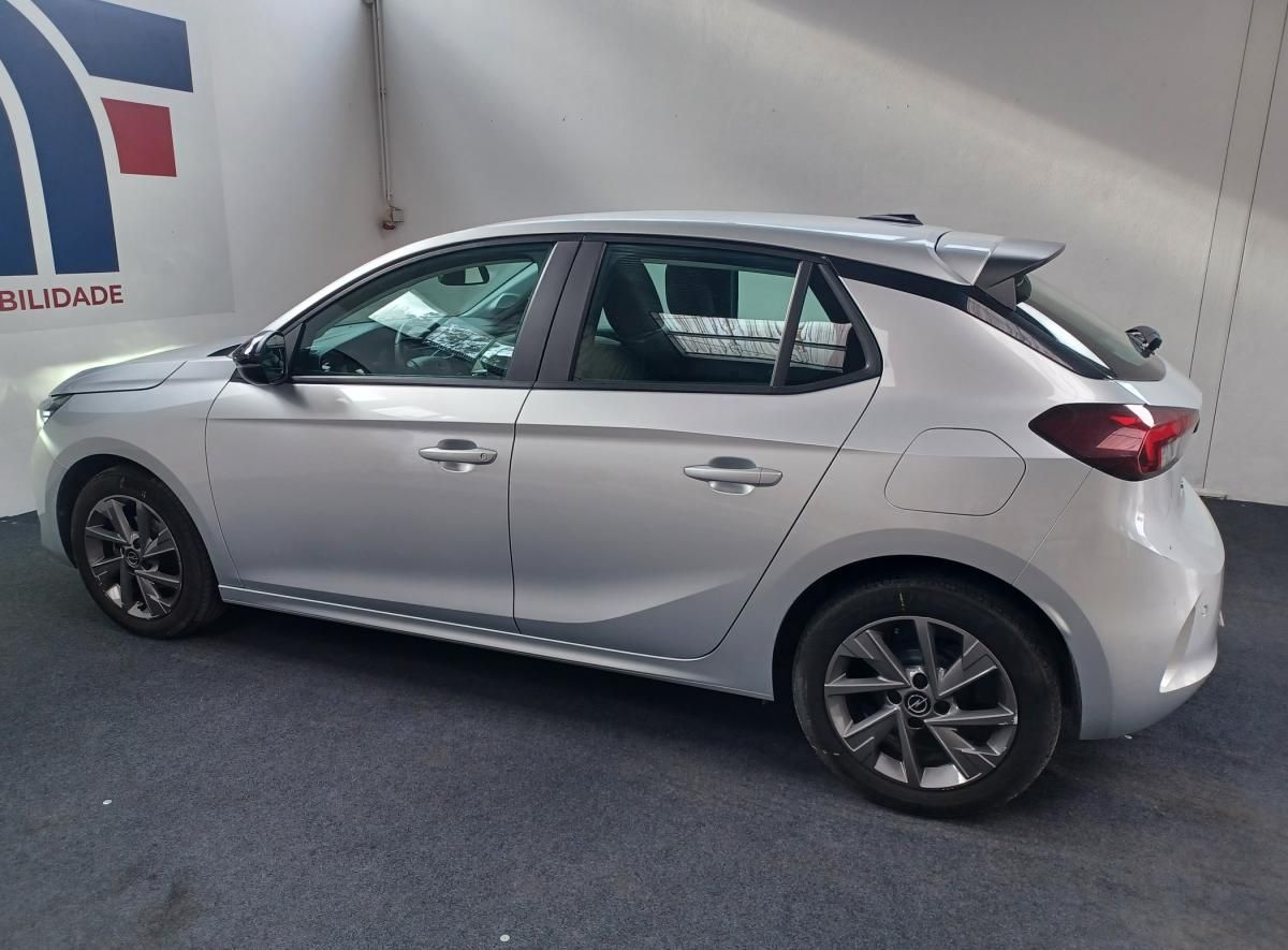 opel-corsa-2024-gasolina-1199cc