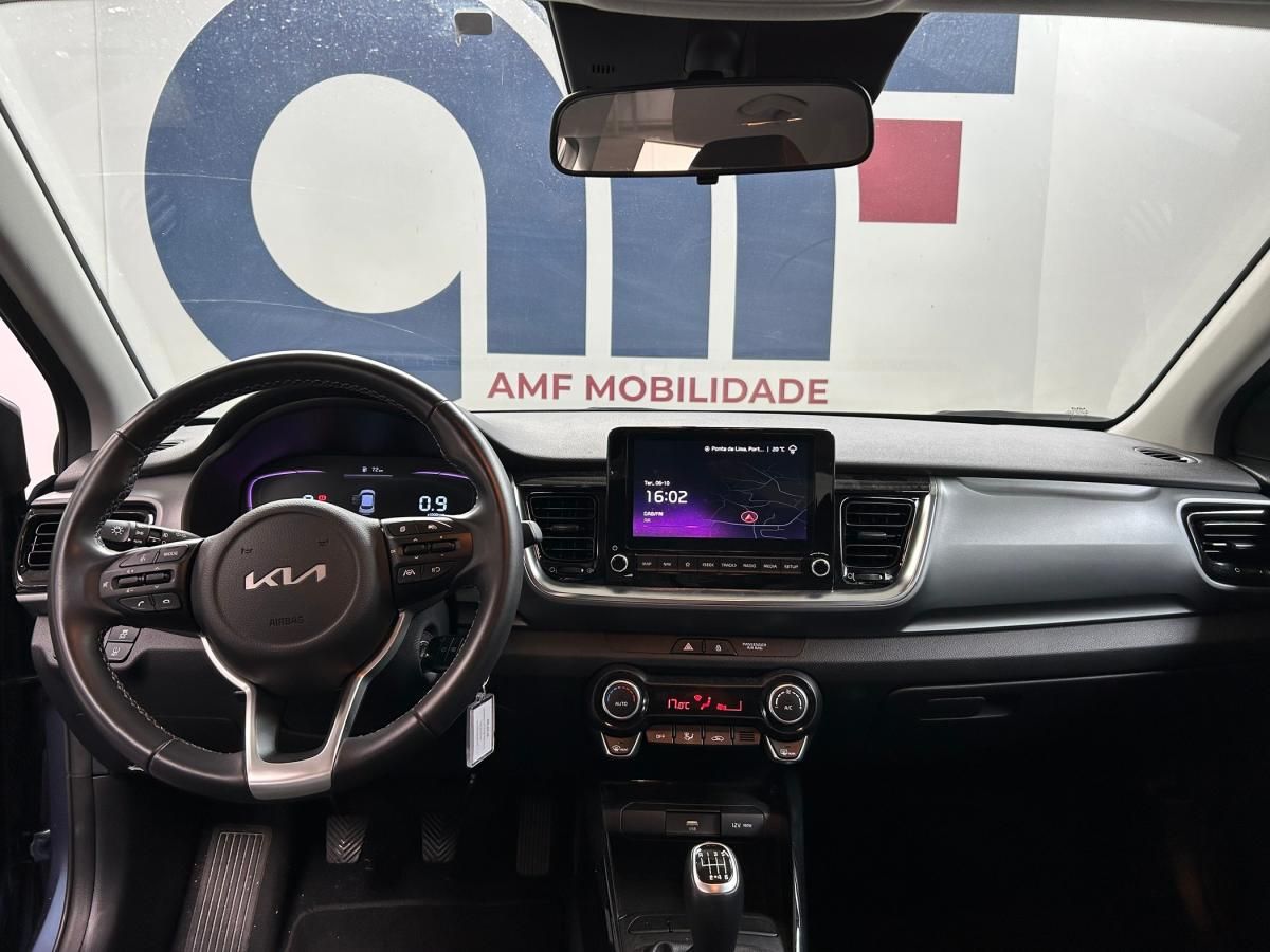 kia-stonic-2025-gasolina-998cc