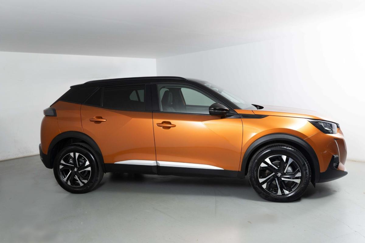 peugeot-2008-2021-gasolina-1199cc