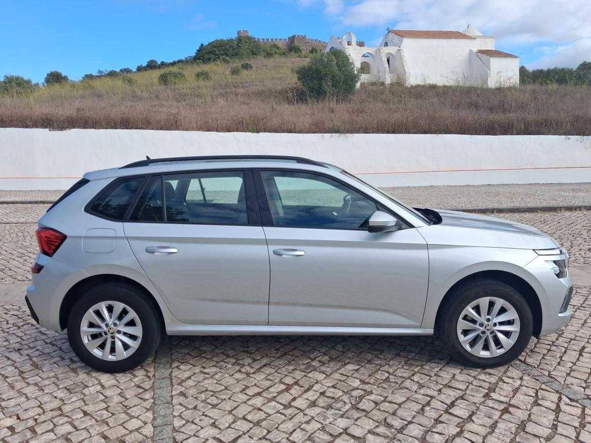 skoda-kamiq-2024-gasolina-999cc