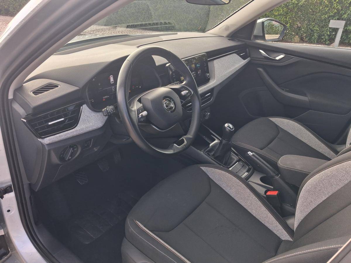 skoda-kamiq-2024-gasolina-999cc
