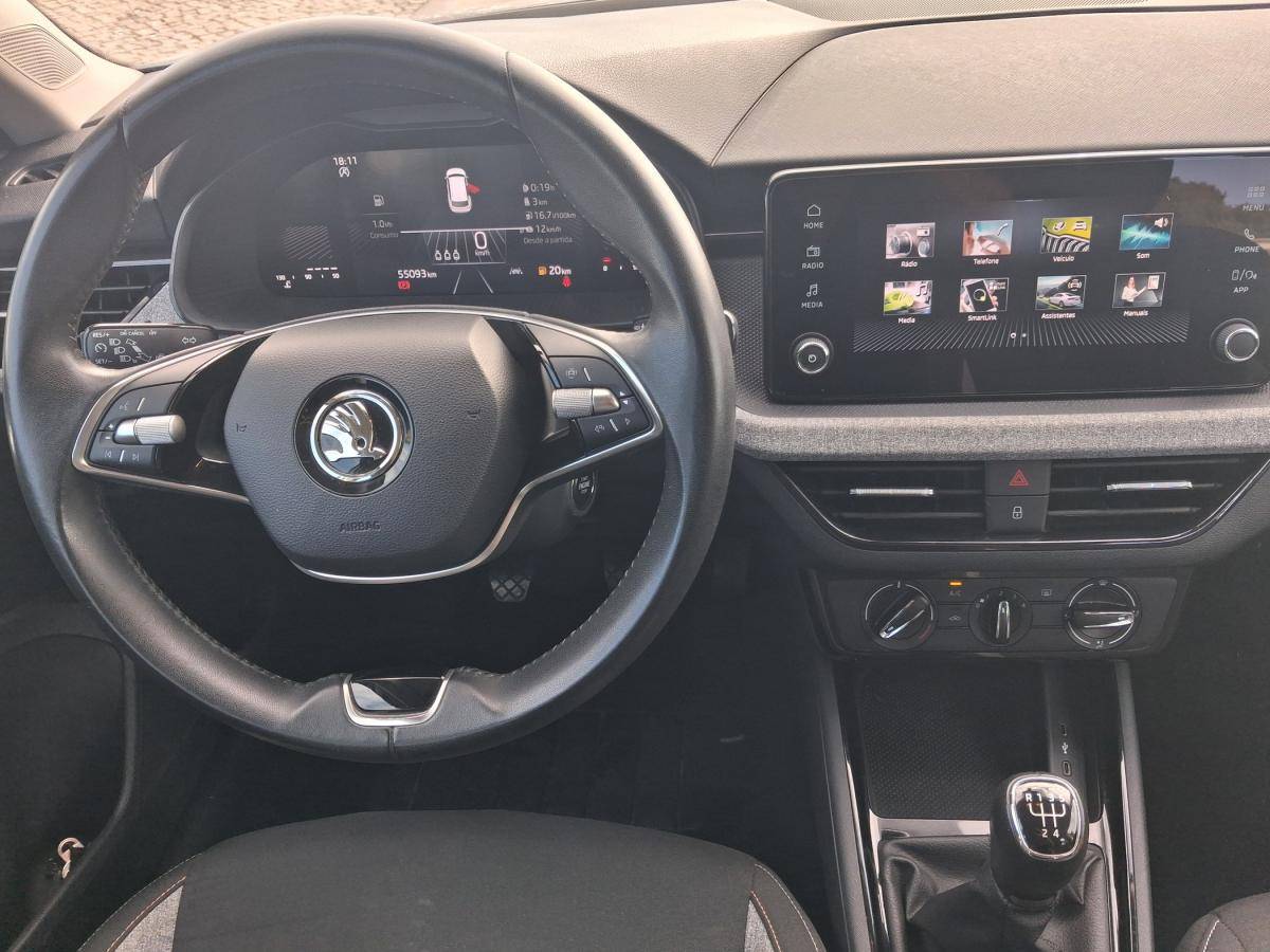 skoda-kamiq-2024-gasolina-999cc