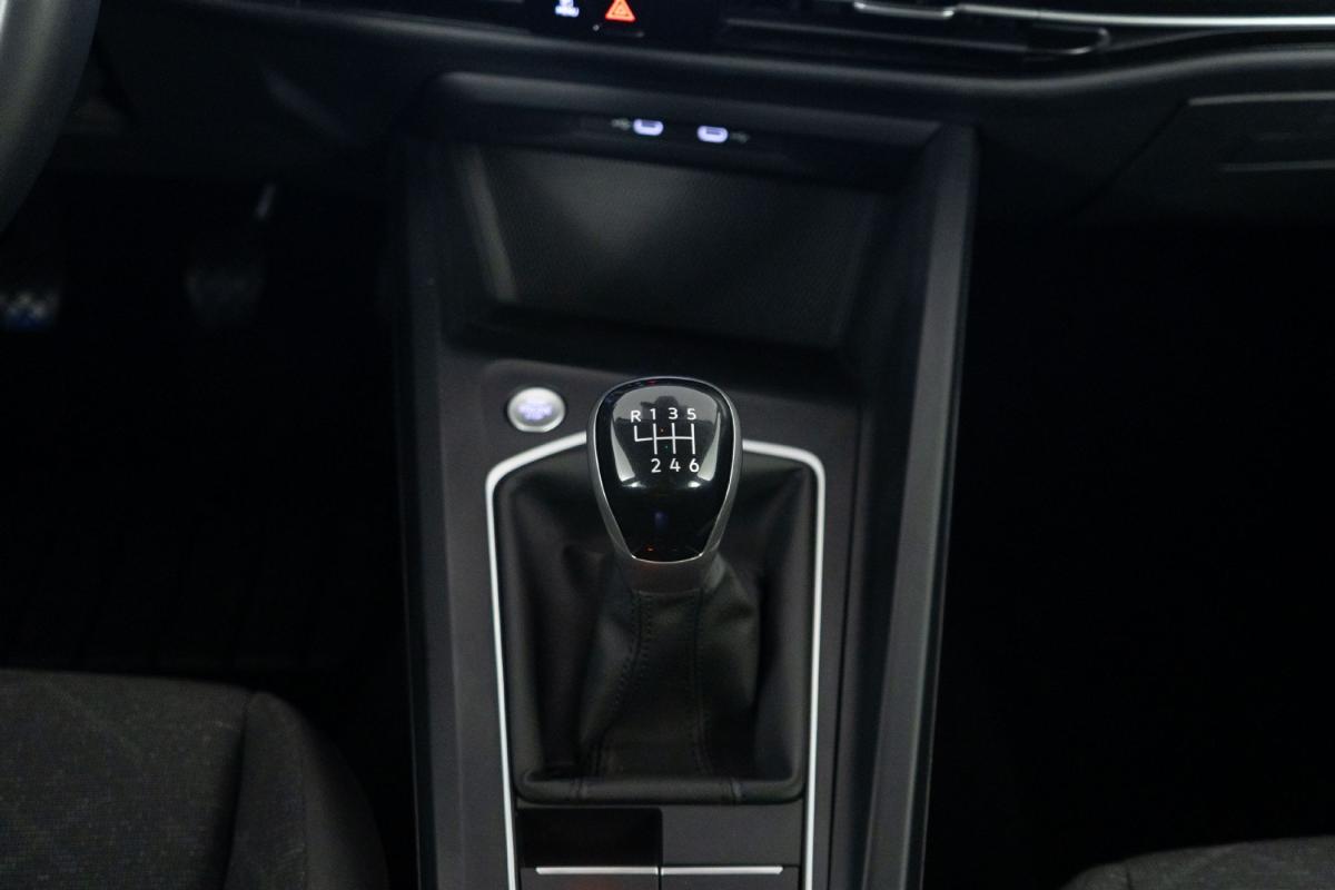volkswagen-golf-2022-gasolina-1000cc