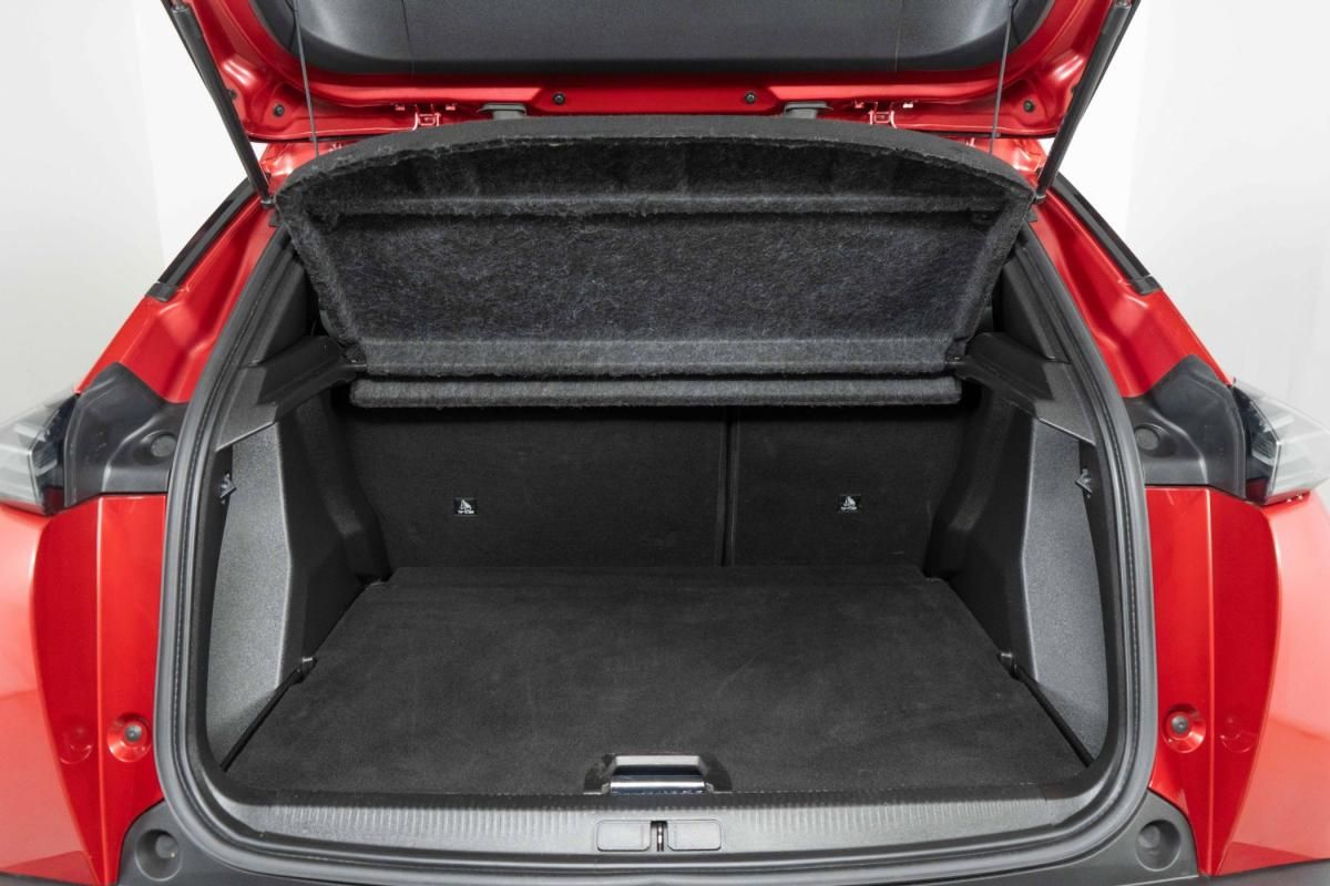 peugeot-2008-2024-gasolina-1199cc