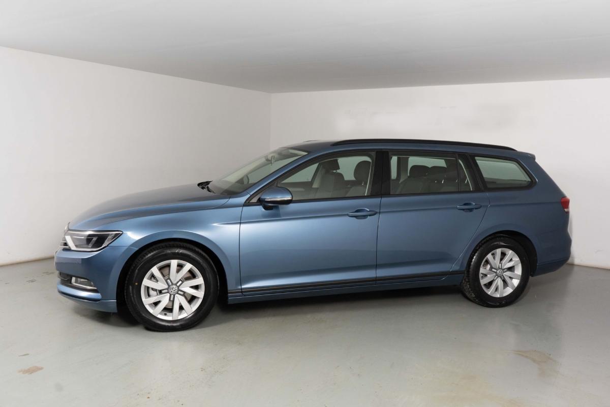 volkswagen-passat-variant-2015-diesel-1598cc