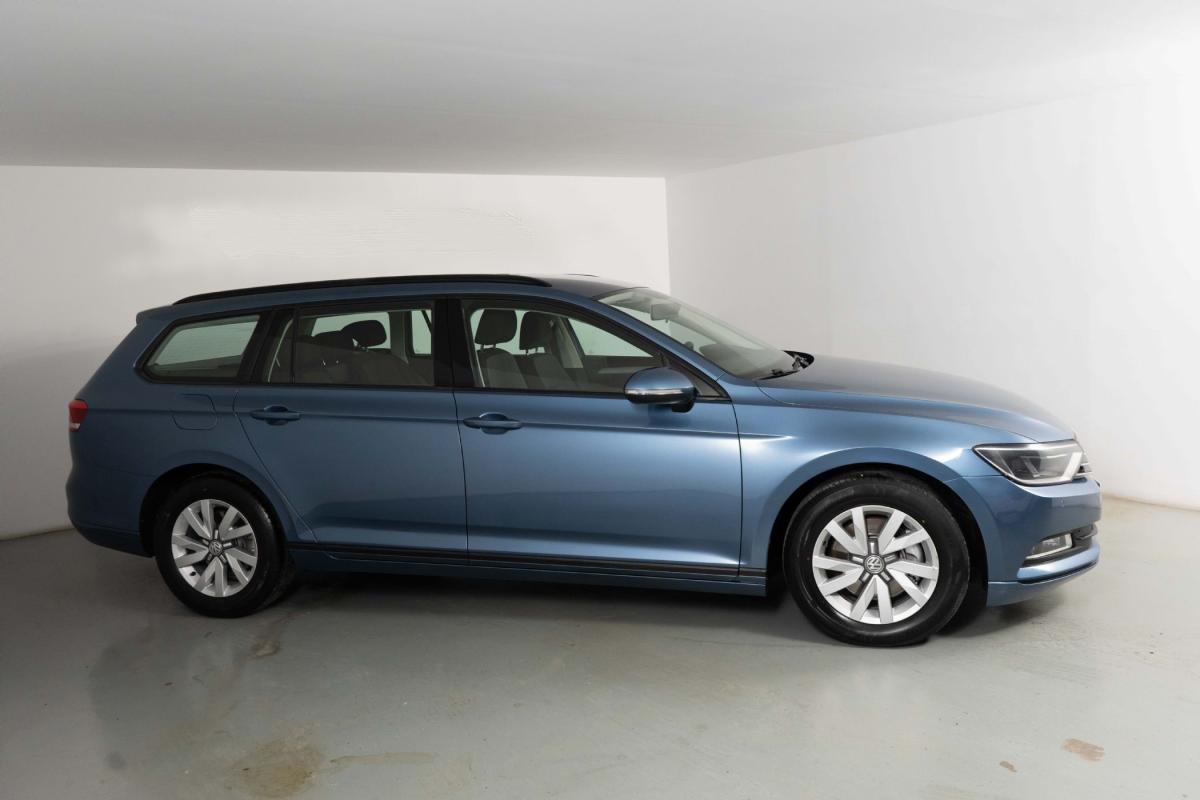 volkswagen-passat-variant-2015-diesel-1598cc