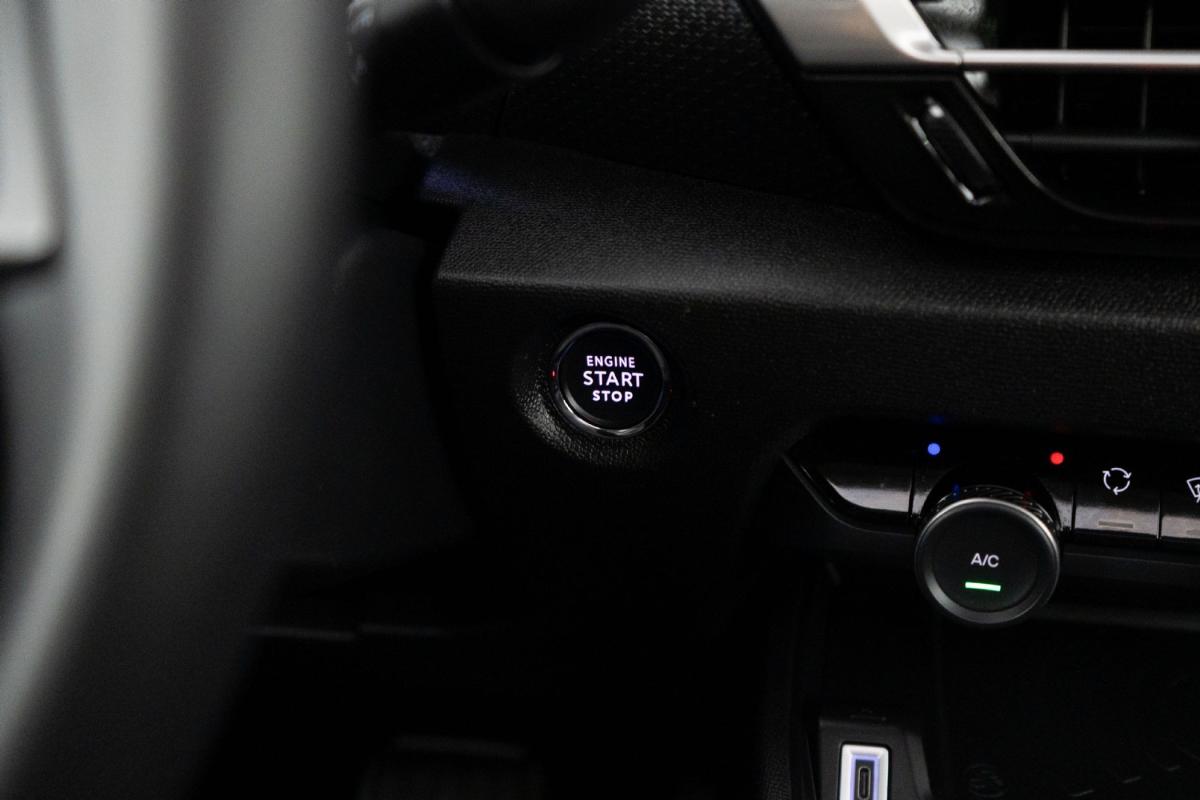 citroen-c4-2024-gasolina-1199cc