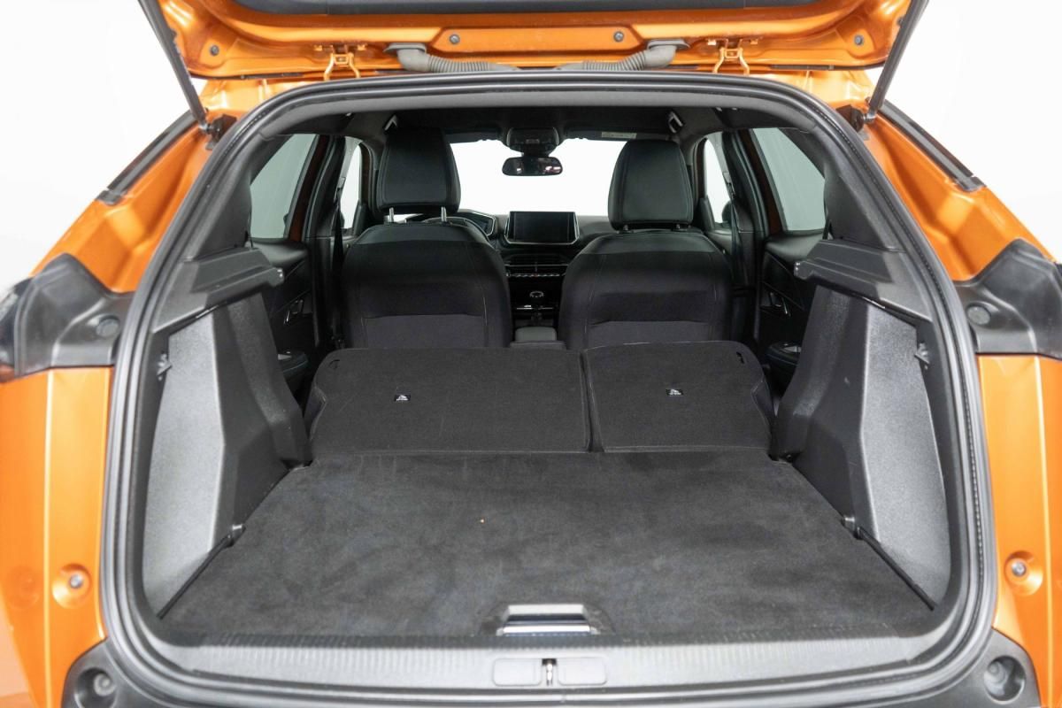 peugeot-2008-2023-gasolina-1199cc