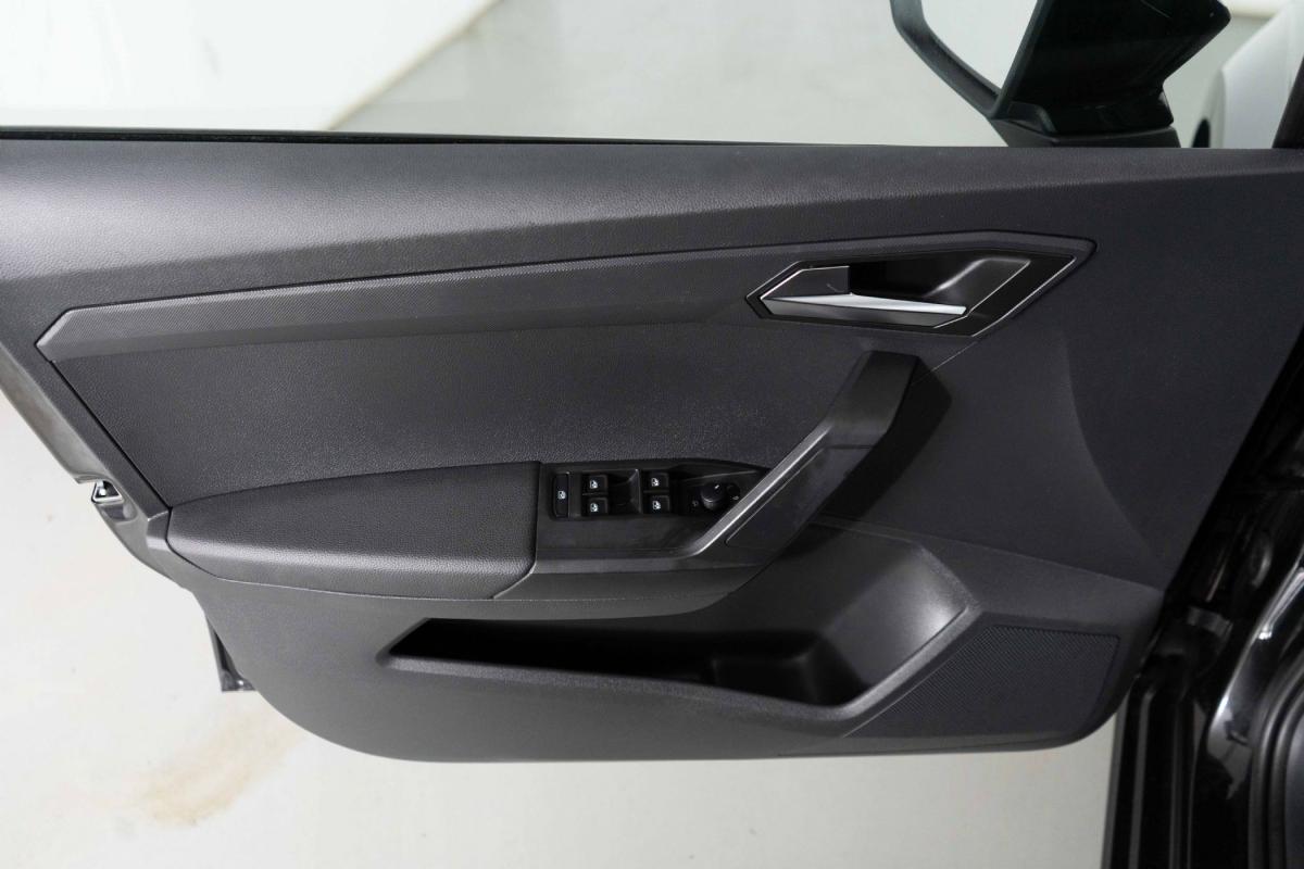 seat-ibiza-2024-gasolina-999cc