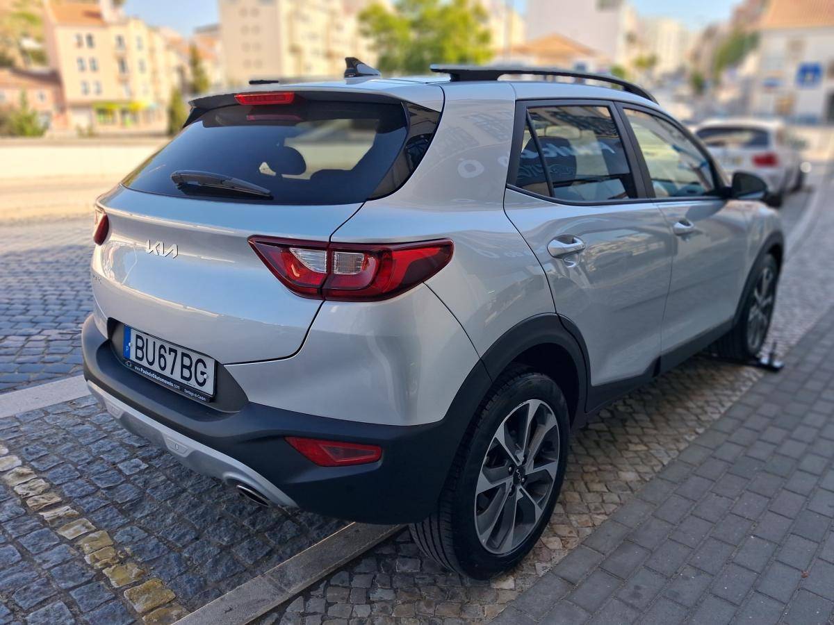 kia-stonic-2025-gasolina-998cc