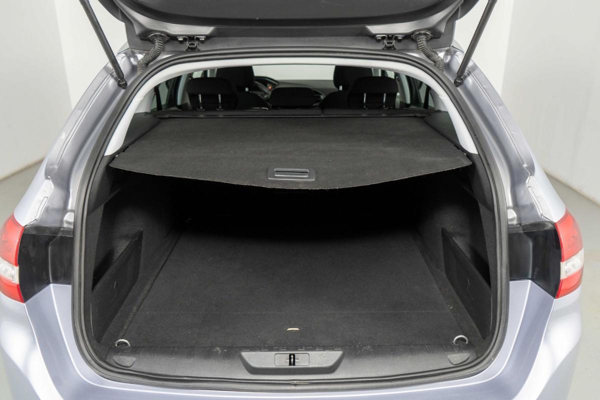 peugeot-308-sw-2020-diesel-1499cc