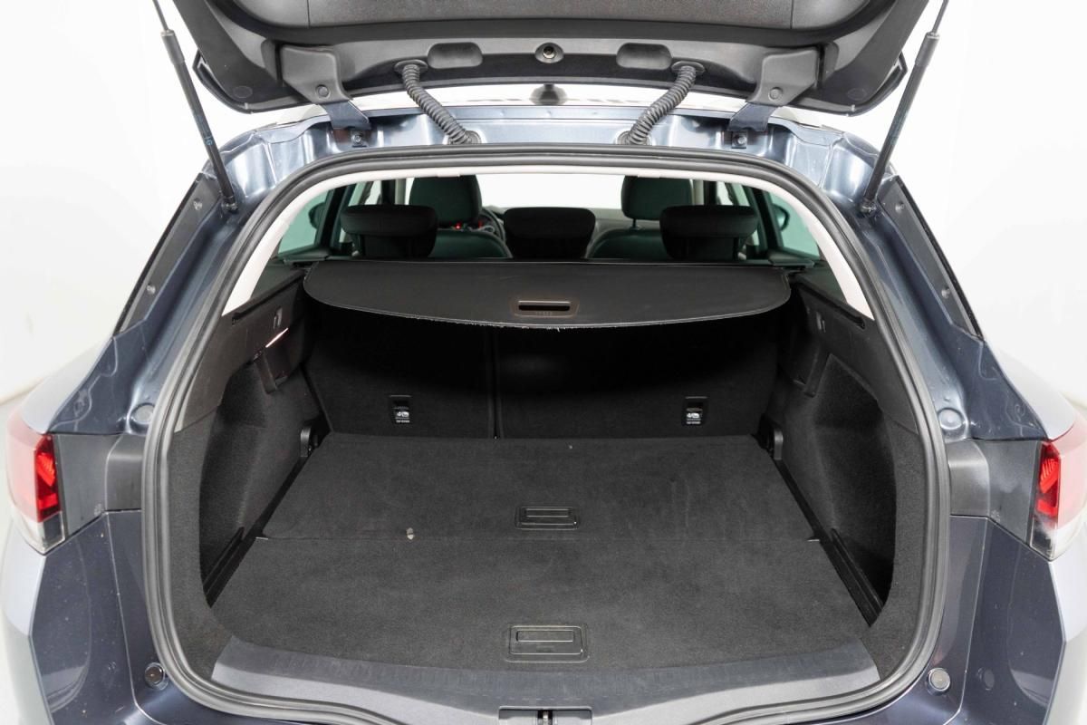 renault-megane-sport-tourer-2021-gasolina-1332cc
