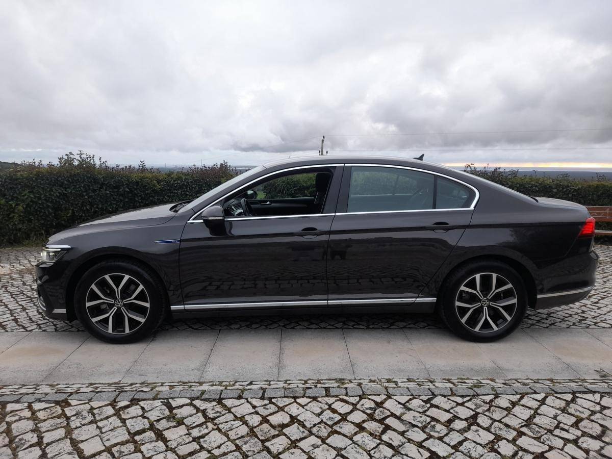 volkswagen-passat-2021-hibrido-a-gasolina-1400cc