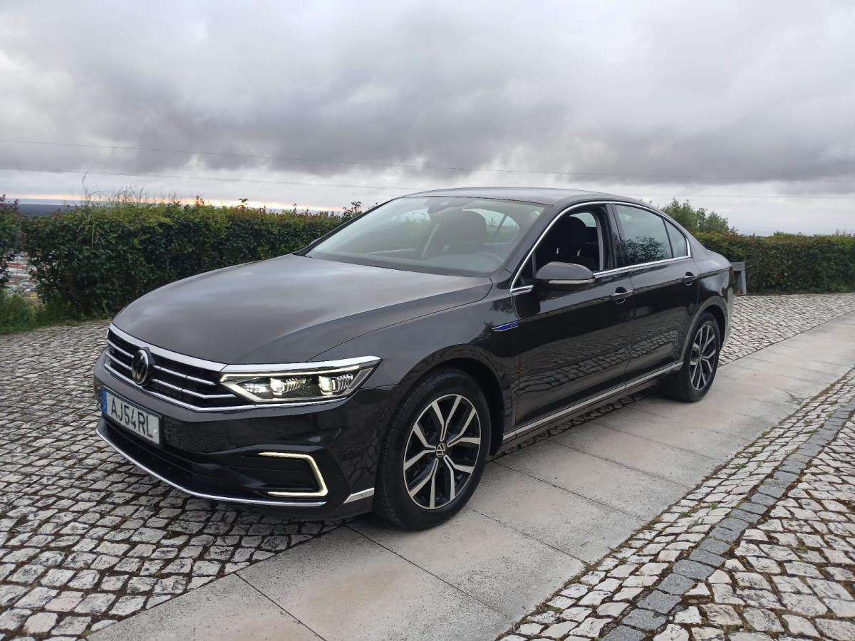 volkswagen-passat-2021-hibrido-a-gasolina-1400cc