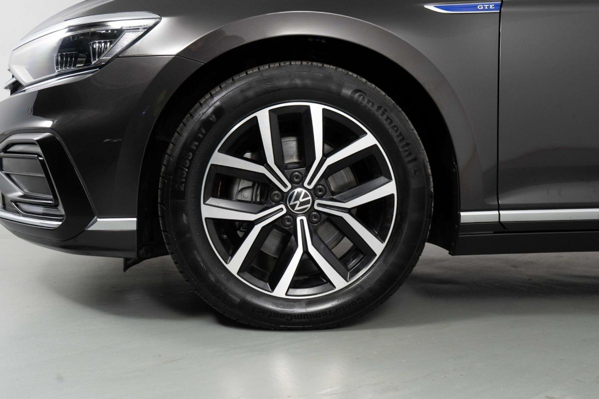 volkswagen-passat-2021-hibrido-a-gasolina-1400cc