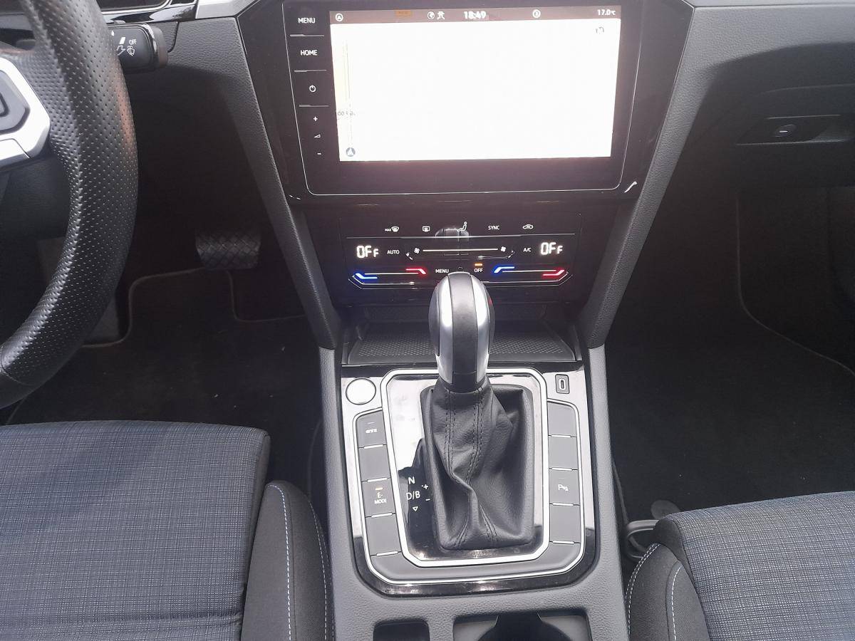 volkswagen-passat-2021-hibrido-a-gasolina-1400cc