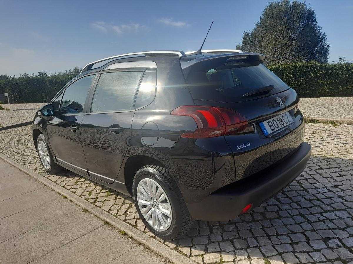 peugeot-2008-2019-gasolina-1199cc