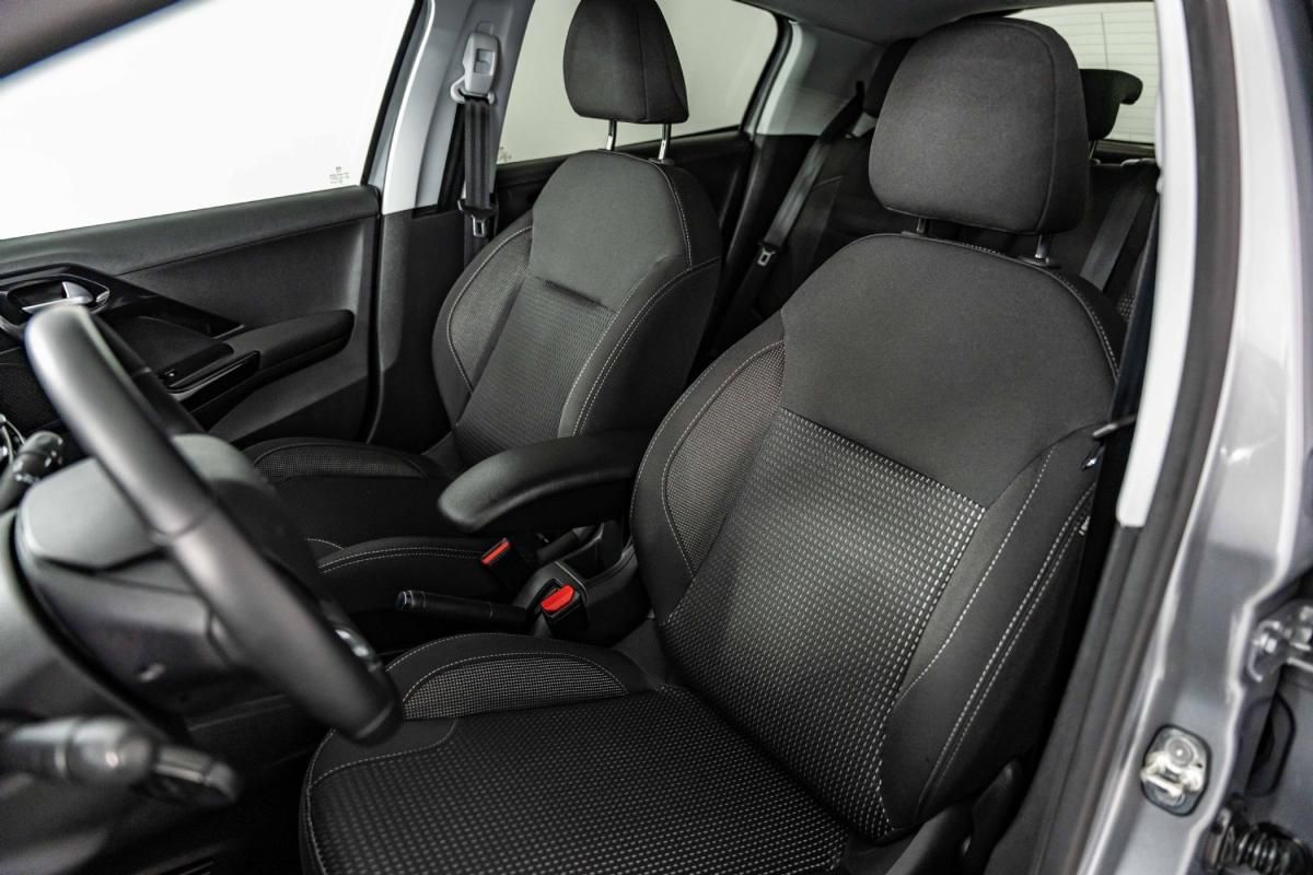 peugeot-208-2019-gasolina-1199cc