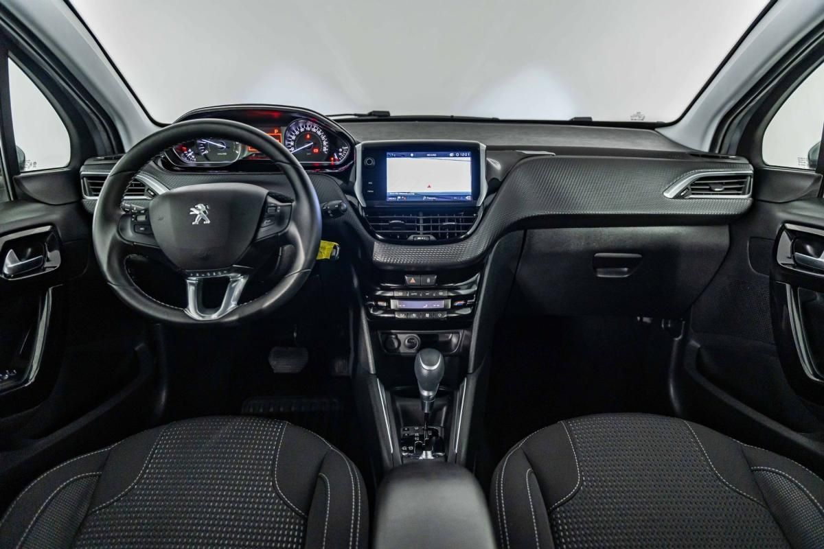 peugeot-208-2019-gasolina-1199cc