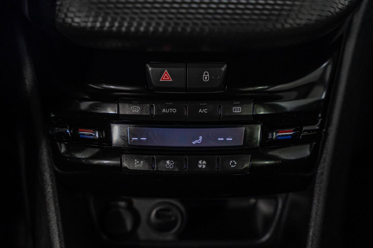 peugeot-208-2019-gasolina-1199cc