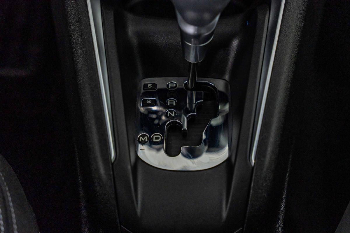 peugeot-208-2019-gasolina-1199cc